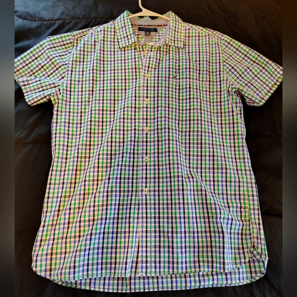 Men's XL Tommy Hilfiger shirt